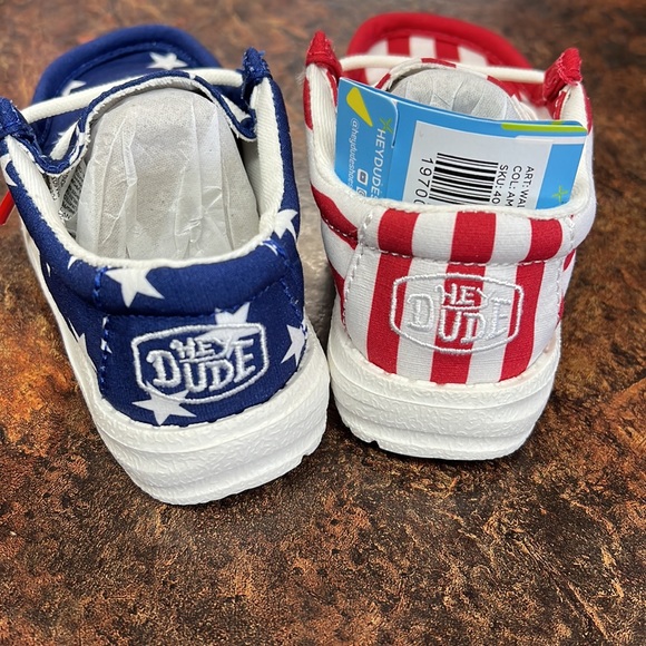 Hey Dude USA Shoes Wally Toddler Red White Blue Patriotic - Picture 3 of 3